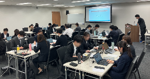 業務設計 × バイブコーディングの研修の様子